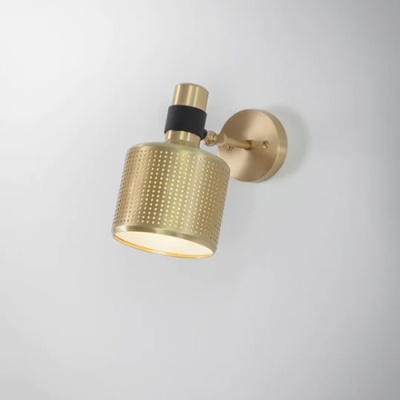 Riddle wall light brass