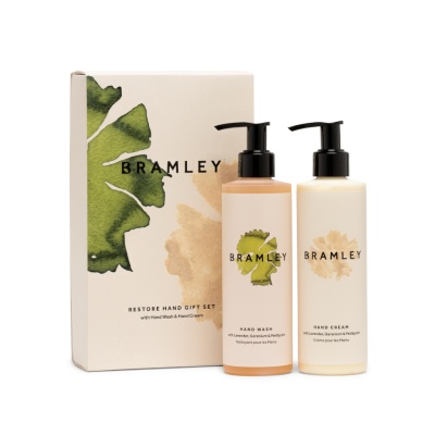 Restore Hand Gift Set With Bottles 1