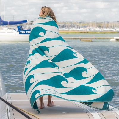 Fistral Cosy Recycled Cotton Blanket 900x900