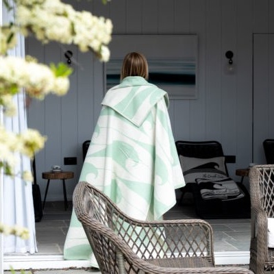 Sea spray blanket 3