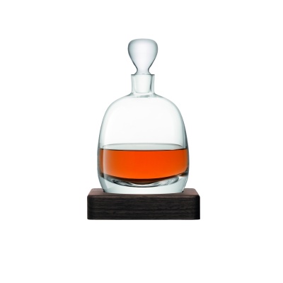 WH03 AW15 Whisky Whisky Islay Decanter 1 L Clear Walnut Base Cut out propped Portrait jpg cropped