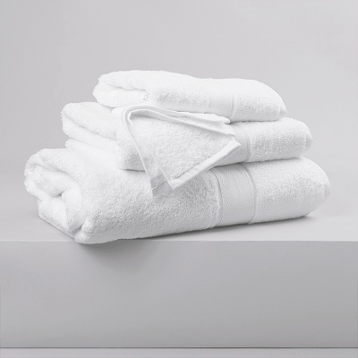 Towels Luxury Hotel White1 900x900